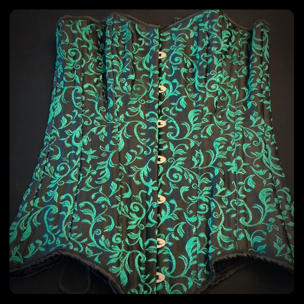 Overbust steelboned Corset